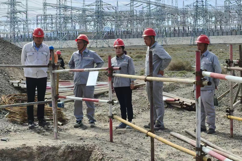 尹展总经理到新疆项目调研指导监理工作